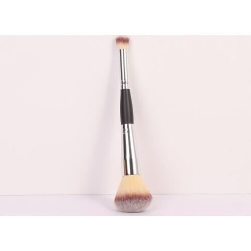 1Pcs Oblique Head Foundation Brush Powder Concealer Liquid Foundation Face Makeup Brushes Tools Professional Beauty Cosmetic