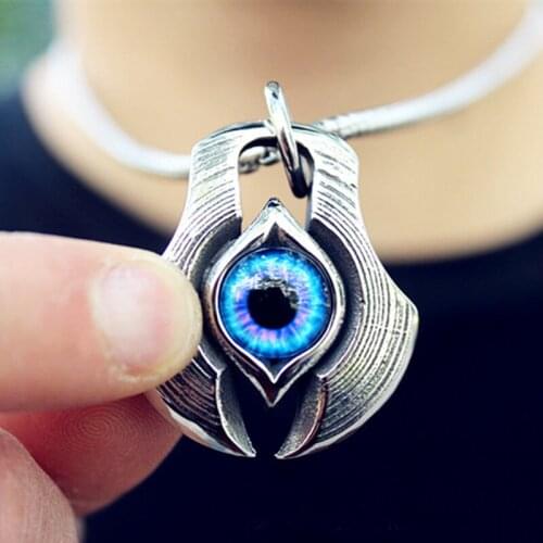 New Personality Gods Eye Pendant Retro Eye Pendant Jewelry Trendy Men and Women Necklace Sweater Chain Jewelry Accessories