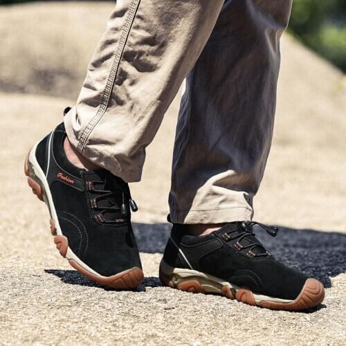 Mens casual shoes new outdoor sports and leisure hiking shoes non-slip large size fashion autumn and winter high-top sneakers