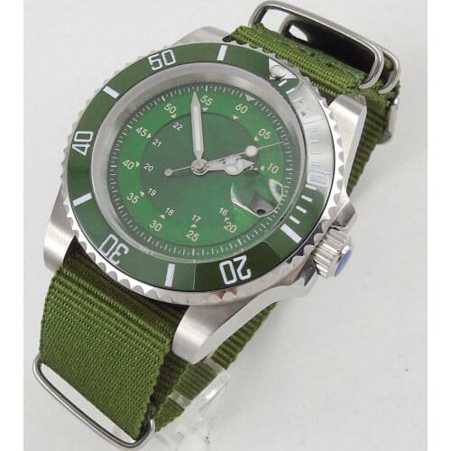 40mm Green Dial Sapphire Glass Miyota Nylon Strap Date Window Automatic Movement Self Winding Mens Watch