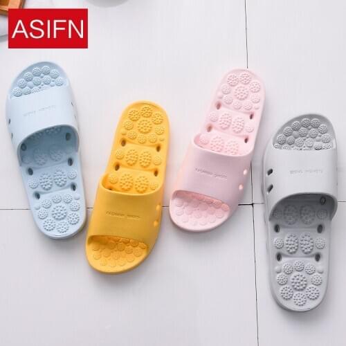 Bathroom Slippers Non-Slip Womens Platform Men and Womens Leaking Shoes Quick-Drying Hollow Massage Bath Slippers Men Shoe
