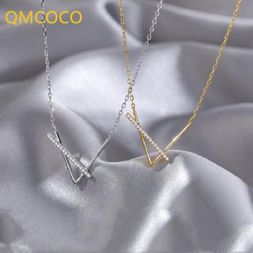 2021 New Style Korean Creative Design Smiple V-shaped Geometric Necklace For Women Trendy Romance Clavicle Necklace Gifts
