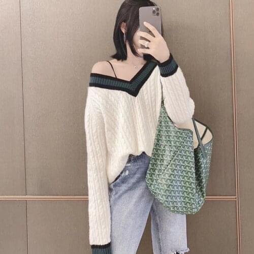 New fashion cashmere ladies sweater V turtleneck sweater long sleeved turtleneck sweater bottom sweater