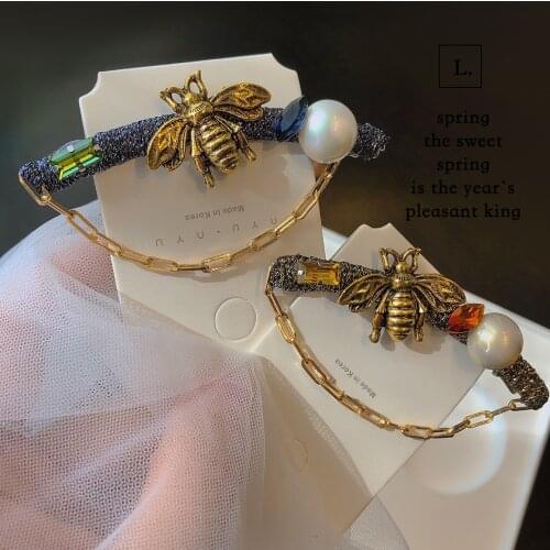 Retro Bee Hairpin Korean Hair Clips Pins Pearl Crystal Rhinestone Metal Chain Jewelry Girls Headpiece Hair Accessories for Women