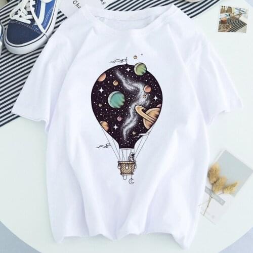 Space Balloon Graphic Print T-shirt Women Harajuku Aesthetic White Tops Casual Tshirt 2021 New Summer Fashion Female T Shirt