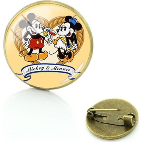 Disney Minnie Mickey Play Brooch Cabochon Dome Glass Pin Brooch Accessories Jewelry Mens And Womens