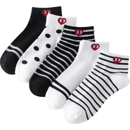 5 pairs Autumn and Winter new cotton Womens socks multi-style cartoon pattern Women and Men socks casual Women socks
