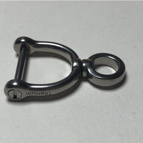 EDC Titanium Alloy Hooves buckle Vachette Clasp Outdoor EDC Small Tool Keychain D Shape Titanium Buckle Car Keychain Tools