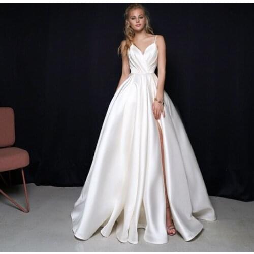 Simple Elegant Wedding Dress Sweetheart Neckline High Side Split Satin Bridal Gowns Sexy Spagetti Straps Brides Dress