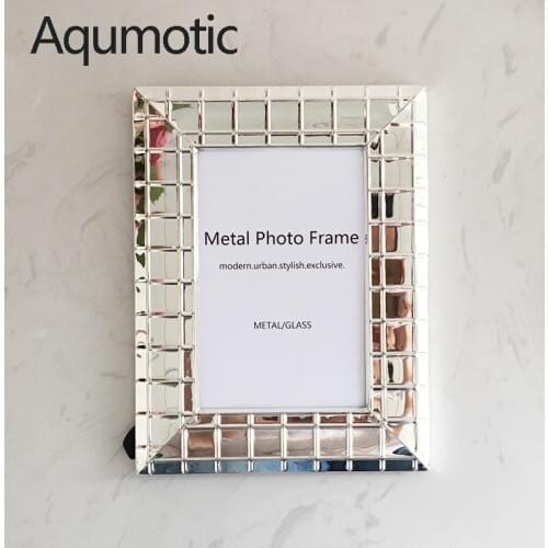 Aqumotic Metal Photo Frames