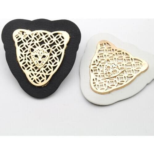 15pcs/lot black/white PU leather label with gold metal alloy logo clothing label for jeans/jacket free shipping PLB-018