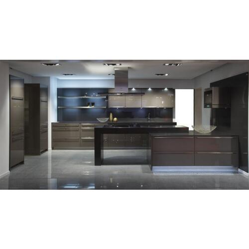 2017 Free design customized high gross lacquer cupboard modern kitchen cabinet with kitchen counter top quartz stone