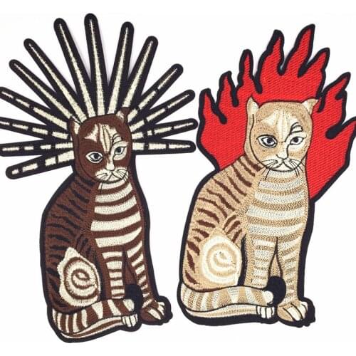 2018 New cat With Embroidered Patches Fashion Applique stick on Patch for Clothes Bags DIY Decal Apparel Accessory 1pcs