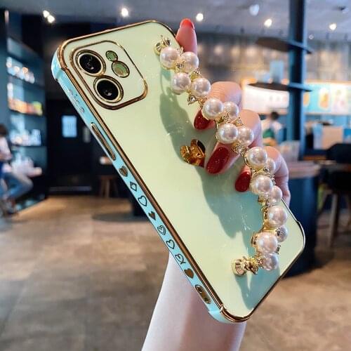 Border Pattern Pearl Chain Wristband Plating Case for IPhone 12 11 Pro Max Silicone Cover for IPhone X XS Max XR 8 7 Plus Coque
