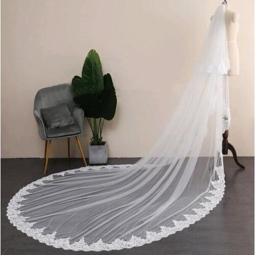 Two Tier White/Ivory Wedding Prom Bridal Veil With Comb Cathedral Length Lace Edge Beautiful Veil Wedding Accessories