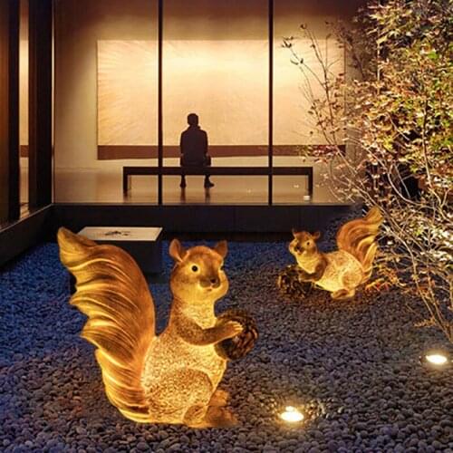 Animal model lights glowing waterproof outdoor cartoon squirrel courtyard garden scenic park creative design chandeliers