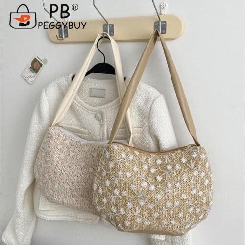 Vintage Woven Small Shoulder Underarm Bag Women Beach Vacation Mesh Flower Purse Retro Female Travel Small Subaxillary Bags