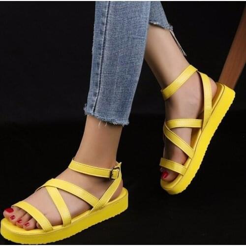 2021 Summer Flat Women Sandals Open Toe Ladies Beach Sandals Buckle Women Shoes Multicolor Optional Women Sandals