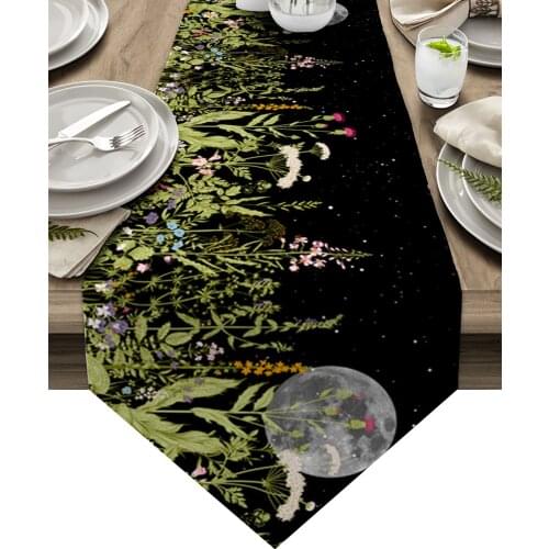 Floral Table Runner Vintage Herb Moon Table Runners Luxury Dinner Coffee Wedding Table Decor Tablecloths and Placemats