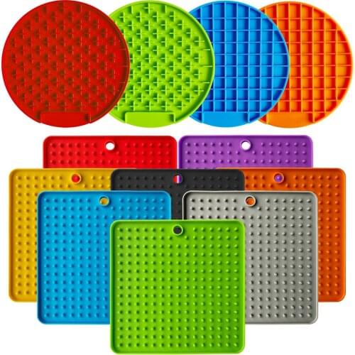 Pet Dog Puppy Cat Feeding Mat Silicone Licking Eating Slow Treat Lick Mat Dish Food Feed Placement Pet Accessories Dog Bowls
