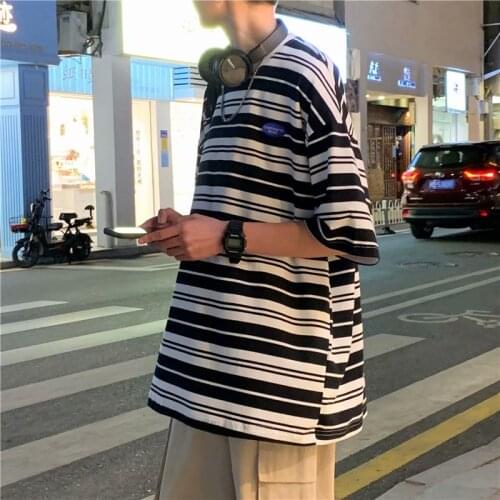 Hong Kong style striped t-shirt summer tide brand handsome round neck short-sleeved Korean trend loose five-point sleeve top