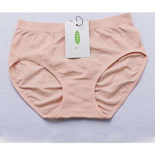 GUIYI Lingerie Butterfly Womens Panties Femme Slim Elastic Seamless Underwear Sexy Briefs Knickers Ladies Jacquard Underpants