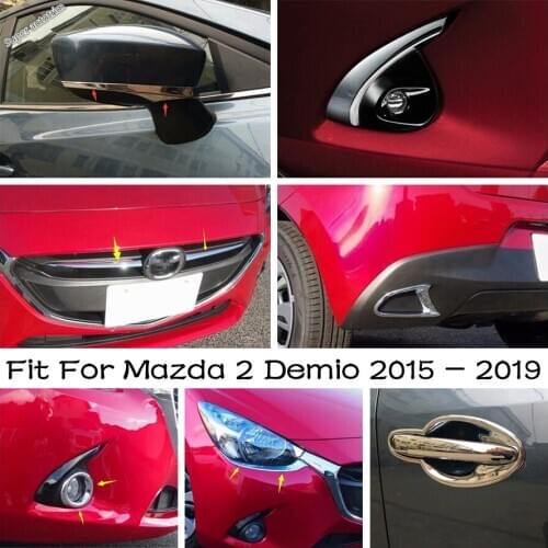 Chrome Exterior Refit Kit Front / Rear Fog Lights Lamps / Handle / Bowl / Grille Strip Cover Trim For Mazda 2 Demio 2015 - 2019