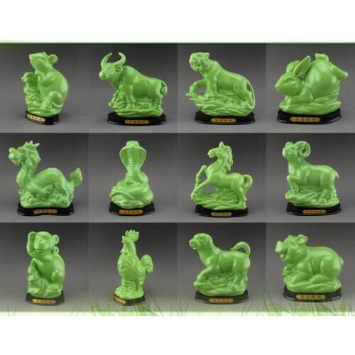 The ceramic green zodiac rat Bovine tiger Rabbit snake Horse dog and pig decoration crafts dog decorative arts and crafts to at