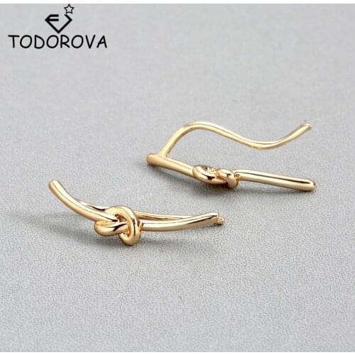 Todorova Classic Design Sideways Wire Heart Knot Ear Crawlers Stud Earrings for Women Bijoux Fashion Jewelry Wedding Party Gifts