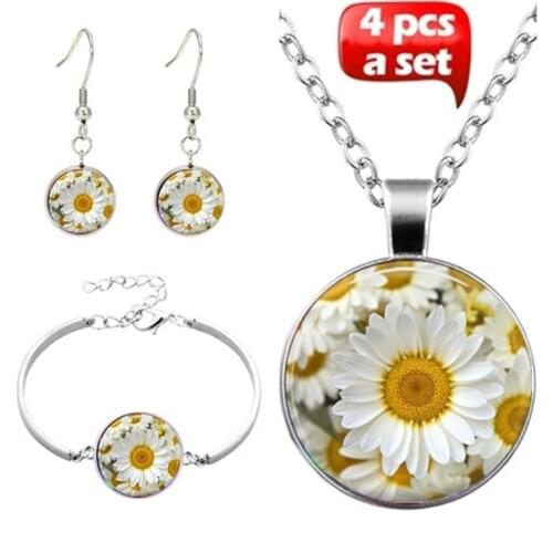 4Pcs/Set New Handmade Glass Creativity Flower Daisy Pendant Choker Necklace Bracelet Earrings For Fashion Women Accessories
