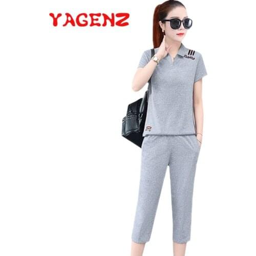 YAGENZ Summer Tracksuit Women Two Piece Set Short sleeve T-shirt Top And Cropped Trousers Alphabet Print Female 2 Piece Set 762