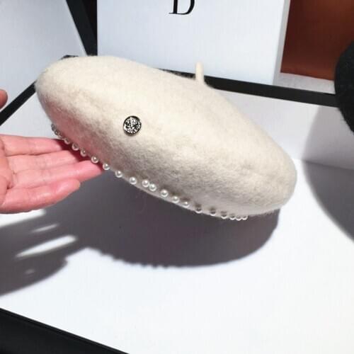 New women 100% woolen beret cap Winterh warm thick French beret hat Luxury Round pearl hip hop Pumpkin gorros KOUD005