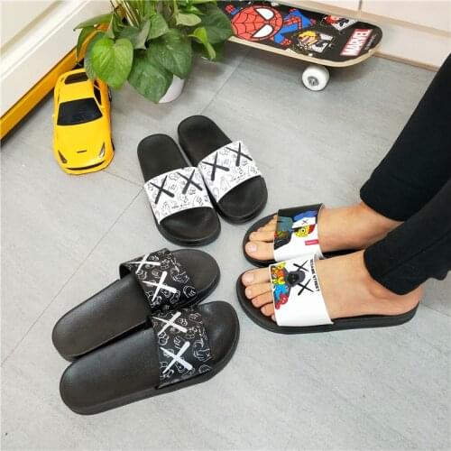 2021 New Summer Woman Bathroom Slippers Fashion Bear Soft Indoor Sandals Anti-slip Platform Shoes Zapatillas de Mujer