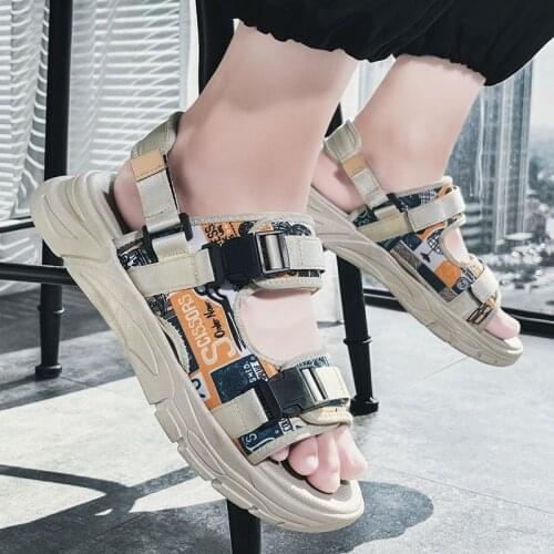 2021 New Summer Sandals Mens Shoes Slippers Mens Sandals Outdoor Mens Shoes Sandalias Hombre Chaussure Homme