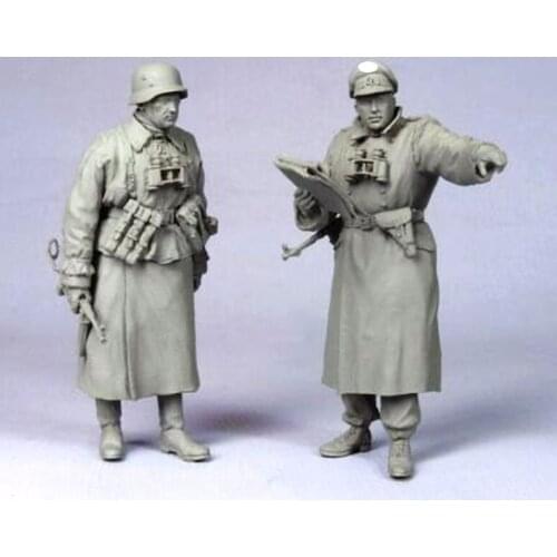 Two German resin soldiers in World War II 1:35