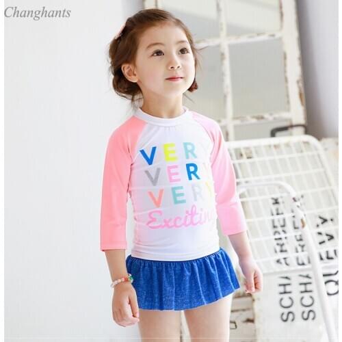 New Model 1-8Y Kids Two Pieces Swimwear Pink Blue White Girls Rash Guards Long Sleeve Children Surfing Suit Baby Sandy Beachwear