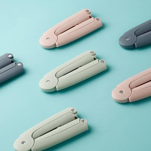 Travel Folding Hanger Mini Telescopic Portable Dormitory Multi-function Travel Business Trip Hanger 3