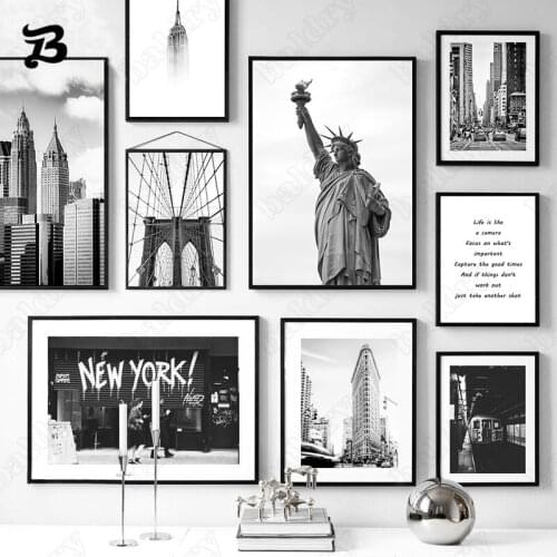 New York City Canvas Painting Ciyt Buildings Posters and Prints Wall Art Black and White Wall Pictures for Living Room Decor