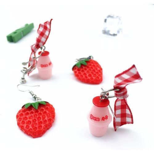 Korean Ins Style Bowknot Milk Strawberry Dangle Earrings Resin Lovely Funny Food Jewelry Summer Vacation Earrings nice gift