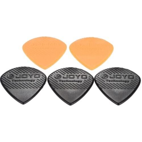 5pcs Plastic Triangle Shape Guitar Pick Plectrum 3pcs in Black 2pcs in Orange
