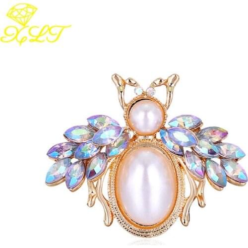 New Alloy Diamond-studded Pearl Bee Brooch European & American Personality Creative Small Corsage Neckline Clothing Accessories
