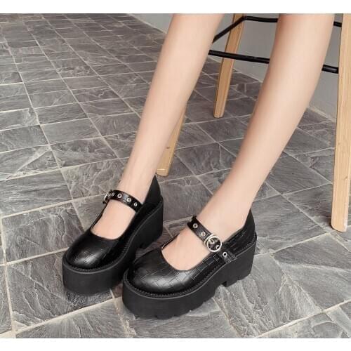 CJDLY Leather Pumps