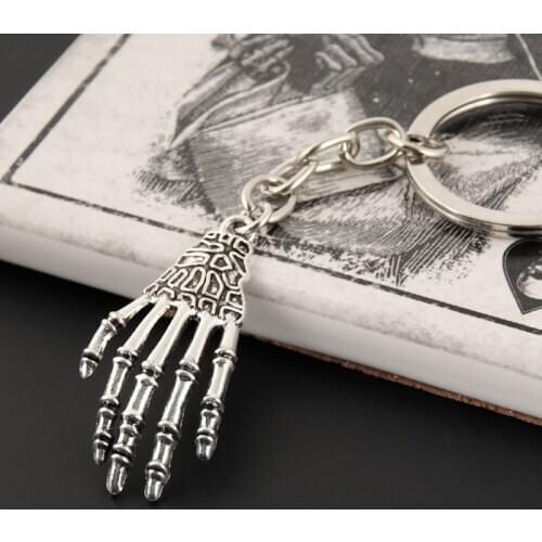 New Gothic Metal Skeleton Hand Bone Skull Claw Keychains Key Chain For Women Men Keyring Jewelry