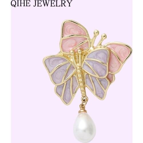 Pink Butterfly Pearl Pendant Brooches for Women Fashion Retro Colorful Drip Glaze Metal Badge Enamel Pin Jewelry Gift Wholesale