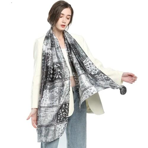 Fashion Spring And Summer New Imitation Silk Shawl Elegant Ladies Decoration Luxury Printing Long Thin Scarf 180cm*90cm