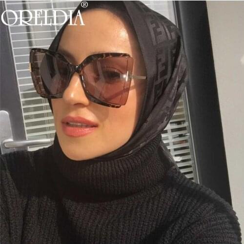 Fashion Ladies Sunglasses Oversized Butterfly Personality Cat Eye Glasses 2021 New Famous Brand Gradient Color Sunglasses Hot