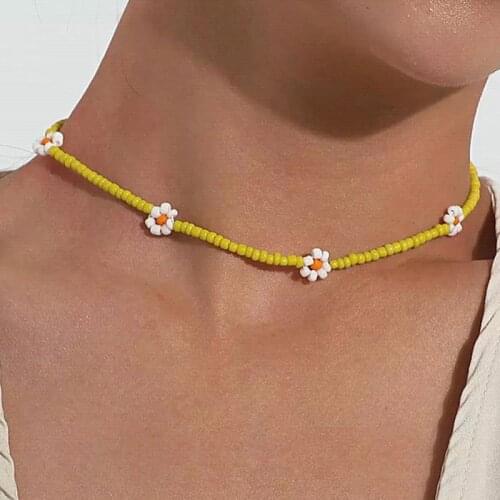 Trendy Lovely Daisy Flowers Colorful Beaded Charm Statement Short Choker Necklace For Women Korea Summer Vacation Jewelry