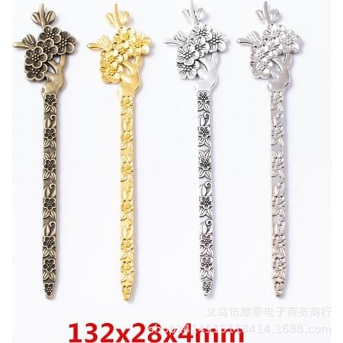 New Creative Retro Cute flower Design Metal Bookmark,132x28x4mm Four colors Plated Vintage Bookarks Beautiful Gift