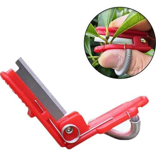 Stainless Steel Thumb Blade Fruit Picking Ring Multifunctional Fruit Picker Thumb Knife For harvest fruits and leaf picking