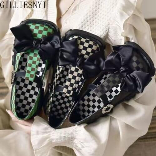 GILLIESNYI Leather Pumps